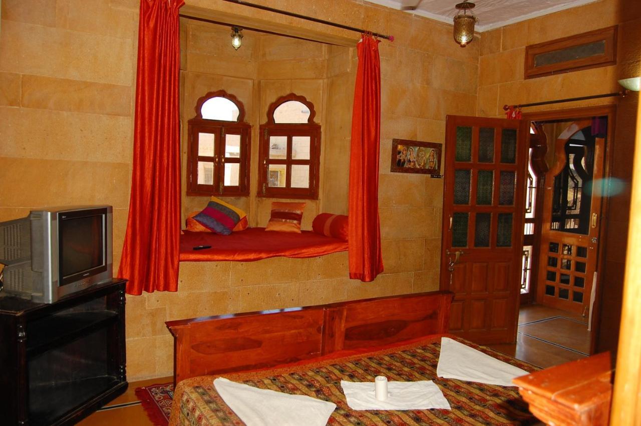 Hotel Pol Haveli Jaisalmer Zimmer foto